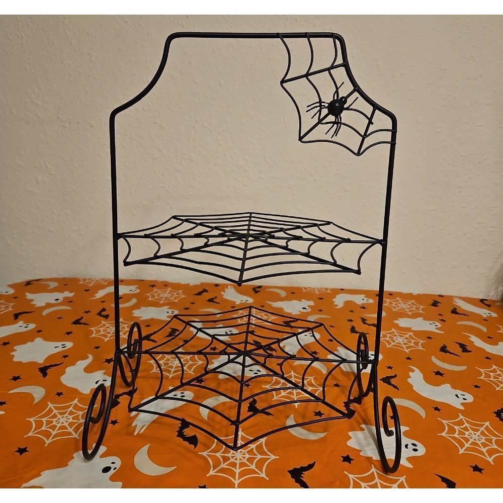 Halloween Metal Wire Spider Web Two Tier Dessert Stand Serving Tray